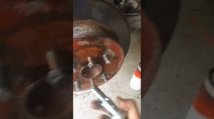 замена ступичного  подшипника toyota vitz