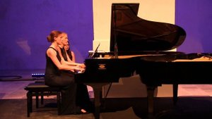 Schubert Four polonaises for piano four-hands D 599 op 75 - Gromoglasovas duo