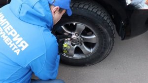 Гайковерты аккумуляторные: RYOBI R18iW7 против CROWN CT22016L , какой выбрать? Обзор и тест