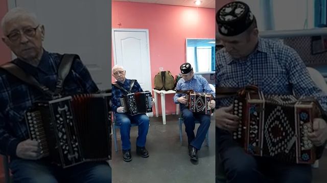 Клуб Гармонистов.Д.К.Химиков. смотреть онлайн