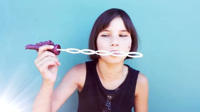 Чем же можно заняться летом//пузырьки смотреть онлайн