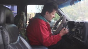 GMC Jimmy 1995 - Свечи, свечные провода и что-то со стартером