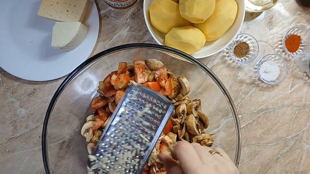 Невероятная вкуснятина! Обалденная КАРТОФЕЛЬНАЯ ЗАПЕКАНКА с Курицей и Шампиньонами! Семья в Восторг