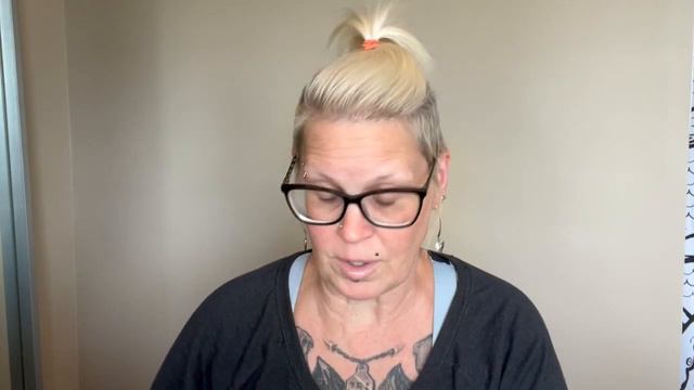 MEGA Unboxing New Makeup Pt 1! Grab your popcorn, it's a long one! #indiemakeupbrands #unboxingtime смотреть онлайн