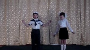 Песня "Бескозырка белая"