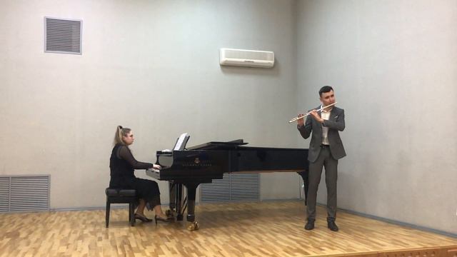 Г. Ф. Гендель Соната номер 7 части 1 и 2; О. Тактакишвили Соната часть 1 смотреть онлайн