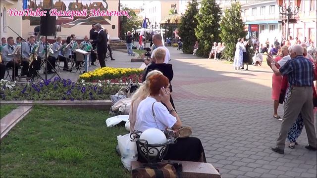 Танцуем под ШЕРБУРСКИЕ ЗОНТИКИ!!! смотреть онлайн