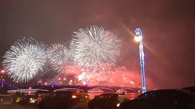 Фейерверк 30.12.16. Питер. смотреть онлайн