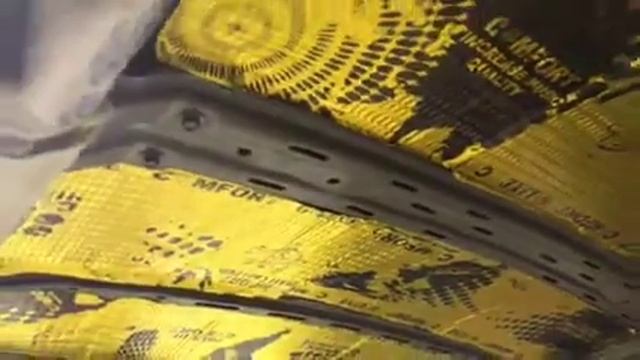 Установка автомобильной виброизоляции и шумоизоляции на крыше авто внутри салона смотреть онлайн