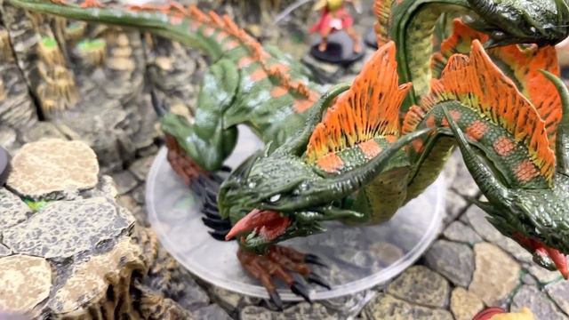 Polukranos World Eater Hydra Premium Figure - WizKids DD Icons of the Realms Prepainted Minis