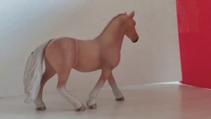 Всем привет сегодня я покажу как слепить всадника из лёгкого пластилина.Приятного просмотра ☺️🐎