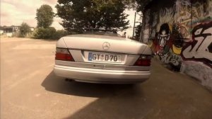 Mercedes-Benz W124 E220 Cabrio AMG