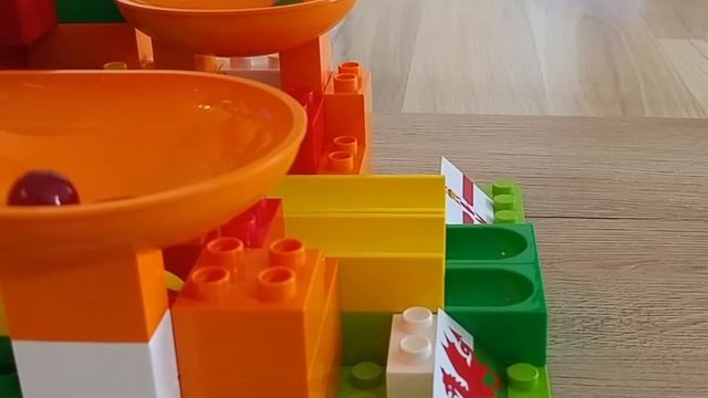 Marbleracle: Wales vs Northern Ireland EM Oracle / Orakel 2016 смотреть онлайн