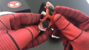 Spiderman Bros Unboxing Web Shooter SPIDER-MAN PS5!! Real life Web Shooter