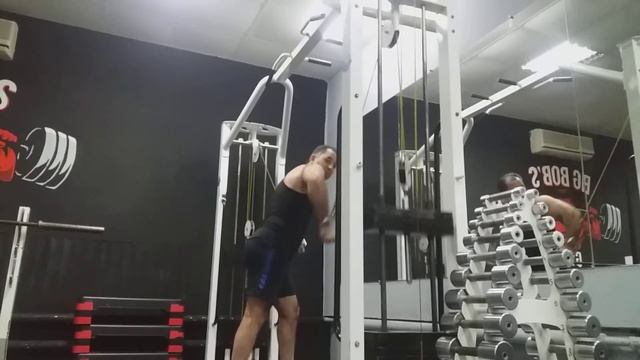 УПРАЖНЕНИЕ НА КРОССОВЕРЕ И НА БАБЫЧКЕ смотреть онлайн