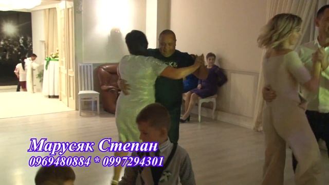 Українська музика на українському весіллі