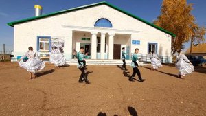 Татарский народный танец 《Кичке уен》