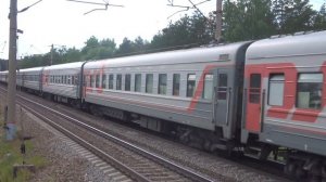 Электровоз ЭП1М-790 с пассажирским поездом