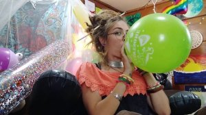 EPIC PARTY BALLOON Inflation and Blow To Pop LOONER GIRL B2P