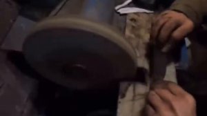 Вогнутые спуски на абразивном круге