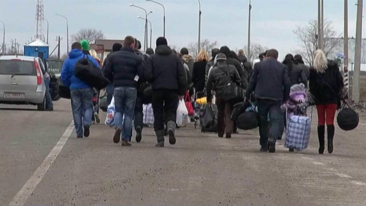 Граница гоптивка нехотеевка. Китай за россию или за украину. Украинские мигранты. Граница беларуси и украины. Молдавско-украинская граница.