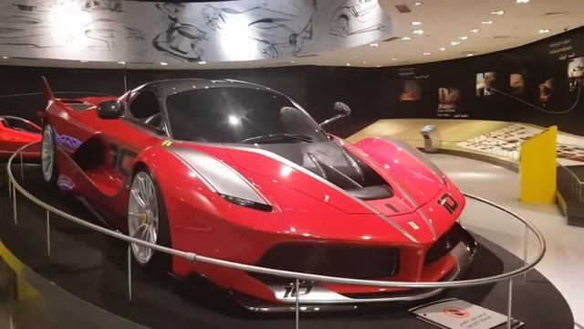 Ferrari LaFerrari FXX-K hybrid racing car review. 1 of 40 - Urdu смотреть онлайн