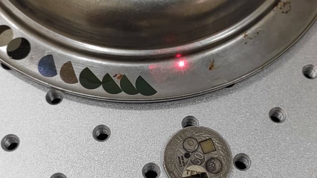 Цветная гравировка на дешевом маркере JPT 30L Легко - Параметры в видео смотреть онлайн