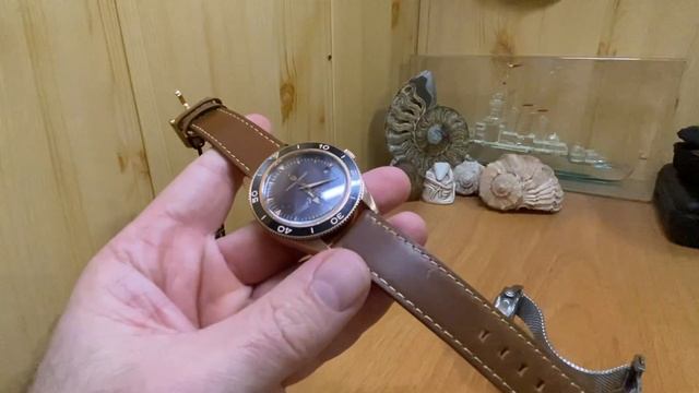 Золотая Омега от Pagani смотреть онлайн