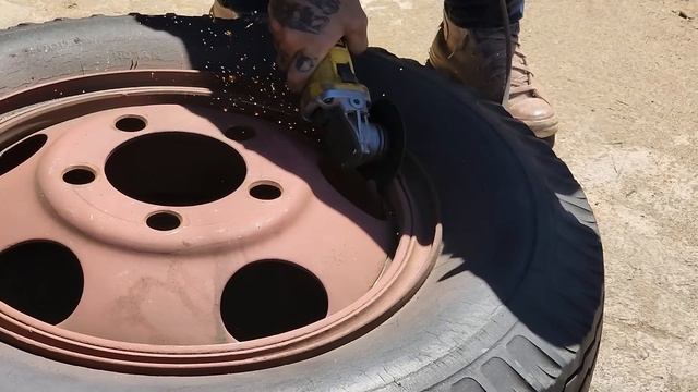 Making a set of Custom Wheels for the 1948 Ford F6 truck смотреть онлайн