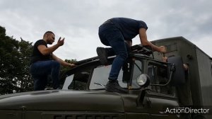 Урал 4320 Дом на колёсах. Поставили багажник