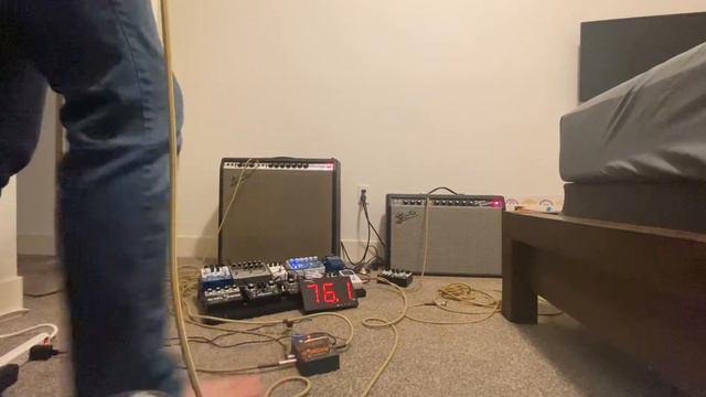 1970 Super Reverb vs ‘65 Reissue Deluxe Reverb смотреть онлайн