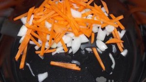 Постный суп с пшеничной крупой и картофелем в мультиварке