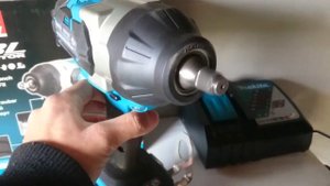 Makita DTW1002