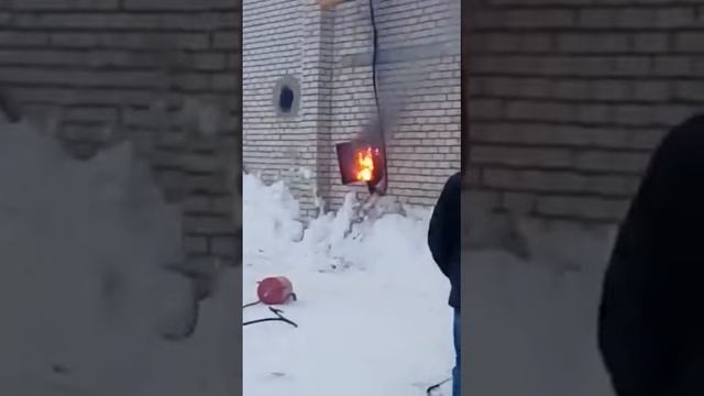 Электричество в этой битве выиграло
