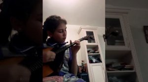 Играю на домре "Старинный гобелен"