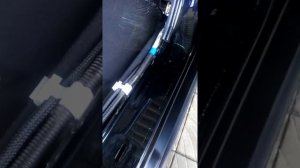 Установка силового кабеля для усилителя на Toyota avensis T25