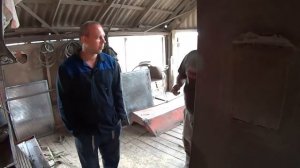 Началось в колхозе утро 5/21. Подготовка ЗАВ-40 к калибровке семян.