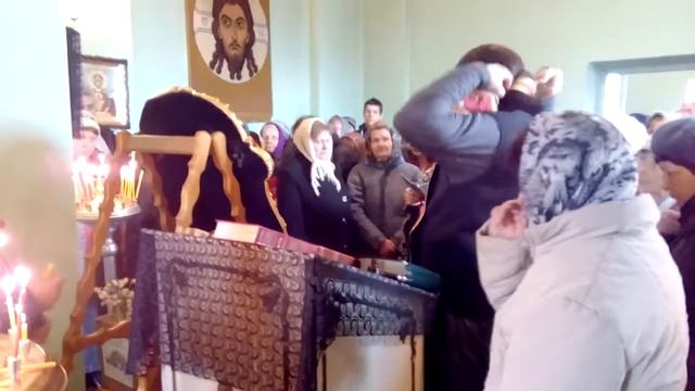 Акафистное пение перед чудотворным образом Божией Матери
