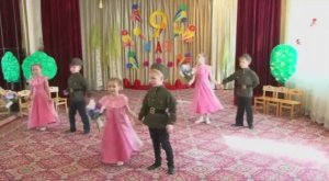 Красивый венский вальс подготовительная группа. День Победы в детском саду.