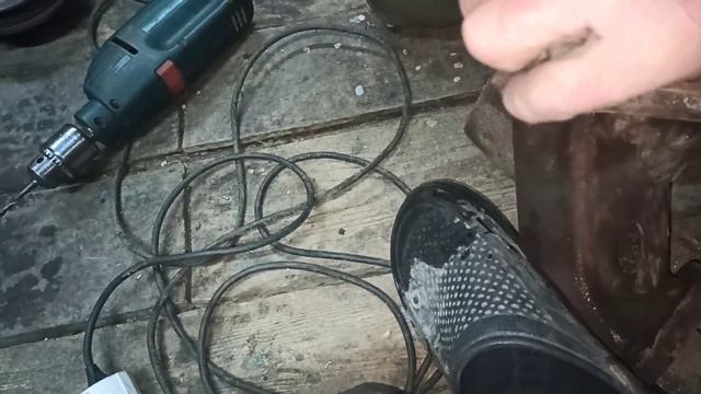 Экстракторы против дедовских способов, как выкрутить обломанную шпильку выпускного коллектора. Сп 3 смотреть онлайн