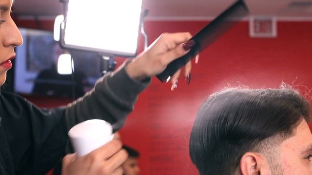 Modern Gentleman's Slick Back Fade | Haircut Tutorial смотреть онлайн