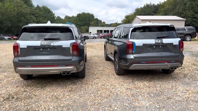 Calligraphy vs Limited: 2023 Hyundai Palisade in Steel Graphite
