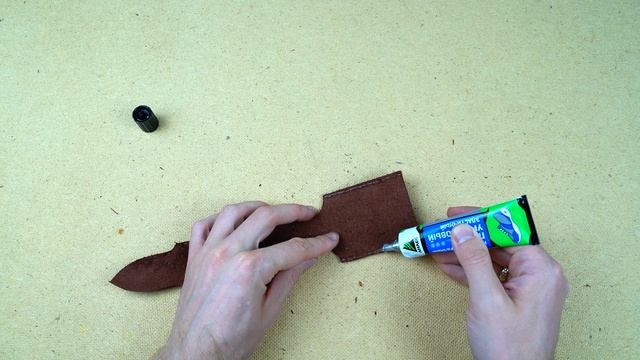 Ножны для складного ножа опинель своими руками / how to make a sheath for a folding knife opinel