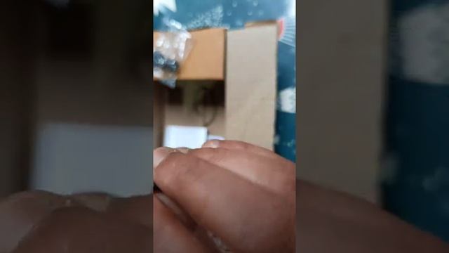 JBL renewed earphone C100SI смотреть онлайн