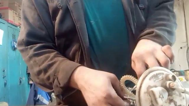 Не работает на бензине. Низкое давление в топливной рейке. Замена Бензонасоса. Газель Бизнес