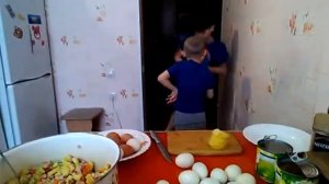 Иван Васильевич меняет профессию.Разговор со счастьем.Вдруг как в сказке скрипнула дверь.