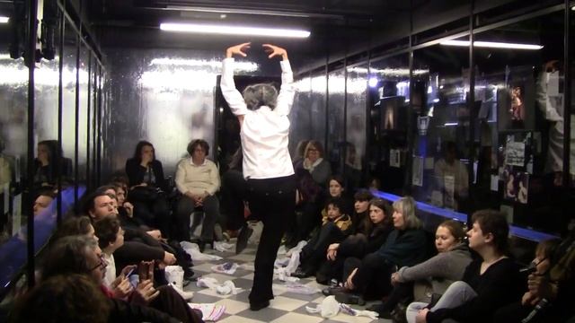 23.04.2014 Перформанс Маоры Байокки: "TRANS" смотреть онлайн