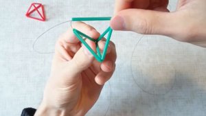 Тетраэдр из трубочек (для начинающих)