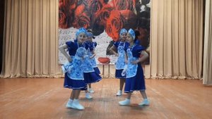 стилизованный русский народный танец "Варенька" рук-ль: Г.Ш.Чершембеева