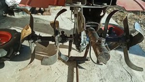 Мотоблок Авангард на фрезах.